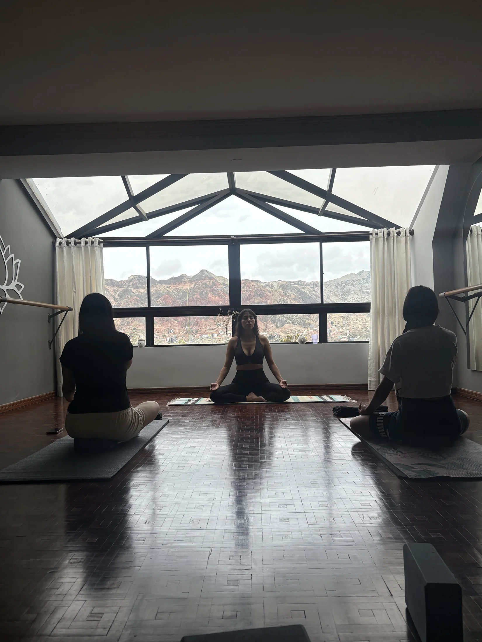 Estudio Moon Wellness Lab con vista a La Paz